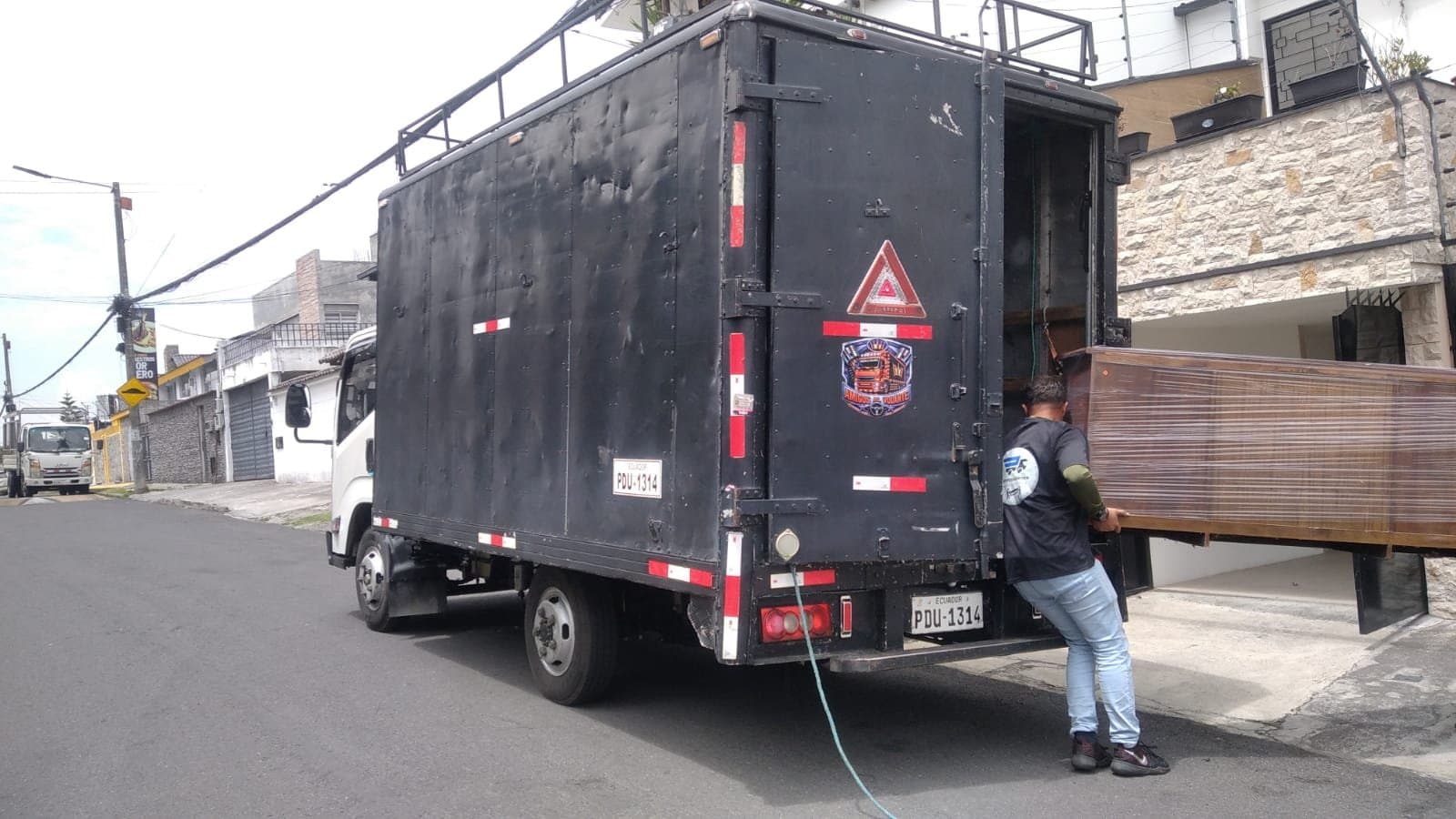 Vehículo de Christian Salas (foto 3 de 4)